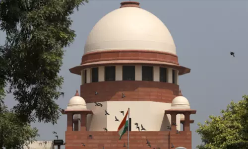 போபால் விஷவாயு வழக்கில் சீராய்வு மனு: மத்திய அரசுக்கு சுப்ரீம் கோர்ட்டு உத்தரவு