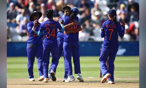 இங்கிலாந்துக்கு எதிரான 2-வது ஒருநாள் போட்டி - தொடரை வெல்லும் முனைப்பில் இந்திய மகளிர் அணி