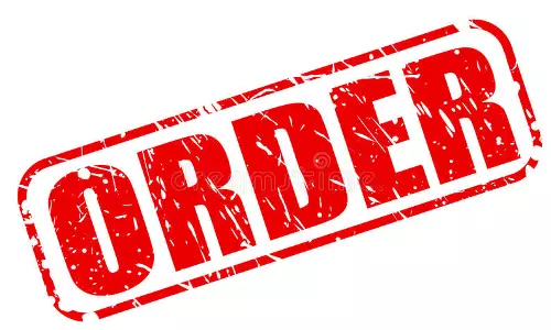 சிக்கமகளூருவை புகையிலை இல்லா மாவட்டமாக்க வேண்டும்; அதிகாரிகளுக்கு கலெக்டர் ரமேஷ் உத்தரவு