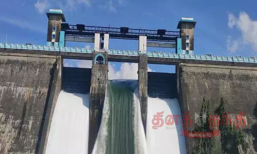 பரம்பிக்குளம் அணையின் மதகு உடைந்தது