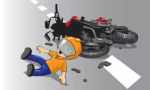 மோட்டார்சைக்கிள்கள் மோதல்: முன்னாள் ராணுவ வீரர் பலி மோட்டார்சைக்கிள்கள் மோதல்: முன்னாள் ராணுவ வீரர் பலி