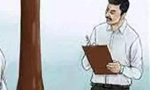நடிகர் சூரியின் ஓட்டல்களில் வணிகவரித்துறை சோதனை நடிகர் சூரியின் ஓட்டல்களில் வணிகவரித்துறை சோதனை