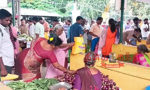 தர்மபுரி உழவர் சந்தையில் 36 டன் காய்கறிகள் விற்பனை