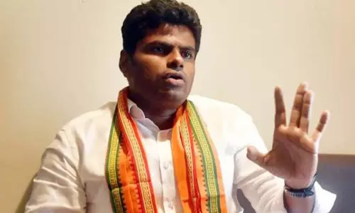 பா.ஜ.க. நிர்வாகிகள் வீடுகளை சேதப்படுத்திய வழக்கில் இதுவரை ஒருவரை கூட கைது செய்யாதது ஏன்? அண்ணாமலை கண்டனம் பா.ஜ.க. நிர்வாகிகள் வீடுகளை சேதப்படுத்திய வழக்கில் இதுவரை ஒருவரை கூட கைது செய்யாதது ஏன்? அண்ணாமலை கண்டனம்