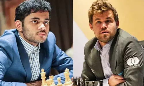 ஜூலியஸ் கோப்பை செஸ் போட்டி: அர்ஜூன் எரிகைசி-கார்ல்சென் இறுதிப்போட்டியில் மோதல்