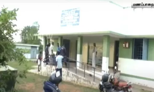 உடல் பரிசோதனைக்கான மருத்துவ முகாமுக்கு சென்ற மக்களுக்கு காத்திருந்த அதிர்ச்சி