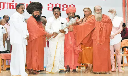கல்லூரியில் கருத்தரங்கு கல்லூரியில் கருத்தரங்கு