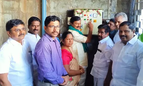 அமராவதி அணையில் இருந்து பாசனத்திற்கு தண்ணீர் திறப்பு அமராவதி அணையில் இருந்து பாசனத்திற்கு தண்ணீர் திறப்பு