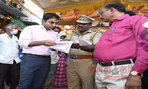 குலசேகரன்பட்டினத்திற்கு கூடுதல் பஸ்கள் இயக்கப்படும்: கலெக்டர் செந்தில்ராஜ் குலசேகரன்பட்டினத்திற்கு கூடுதல் பஸ்கள் இயக்கப்படும்: கலெக்டர் செந்தில்ராஜ்