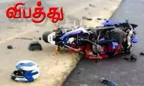 மோட்டார் சைக்கிள் விபத்தில் மூதாட்டி உள்பட 3 பேர் காயம் மோட்டார் சைக்கிள் விபத்தில் மூதாட்டி உள்பட 3 பேர் காயம்