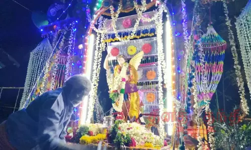 தூய இருதய ஆண்டவர் ஆலய தேர்பவனி தூய இருதய ஆண்டவர் ஆலய தேர்பவனி