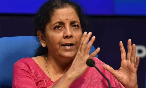 மத்திய அரசின் முடிவுகளால் கூட்டுறவு துறையினர் மகிழ்ச்சியாக உள்ளனர் - நிர்மலா சீதாராமன் மத்திய அரசின் முடிவுகளால் கூட்டுறவு துறையினர் மகிழ்ச்சியாக உள்ளனர் - நிர்மலா சீதாராமன்