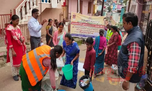 குப்பைகளை தரம் பிரிப்பது குறித்து பொதுமக்களுக்கு விழிப்புணர்வு