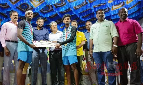 மாநில அளவிலான பீச் வாலிபால் போட்டியில் நாகை அணி வெற்றி மாநில அளவிலான பீச் வாலிபால் போட்டியில் நாகை அணி வெற்றி