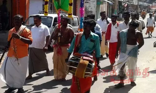 சாத்தான்குளம் பகுதி  அம்மன் கோவில்களில்   தசரா விழா கொடியேற்றம்
