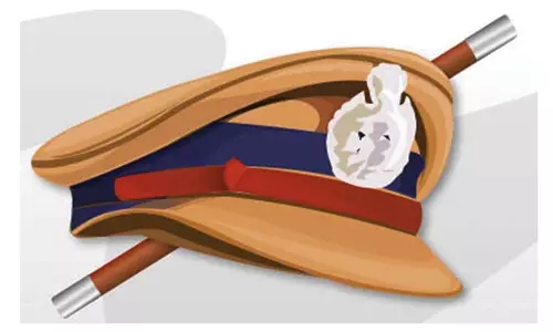 வழக்குகள் அதிகரிப்பு, பணிச்சுமையால் போலீசார் தவிப்பு:  வீரபாண்டி, க.விலக்கு போலீஸ் நிலையங்கள் தரம் உயர்த்தப்படுமா?  கிடப்பில் கிடக்கும் பரிந்துரை