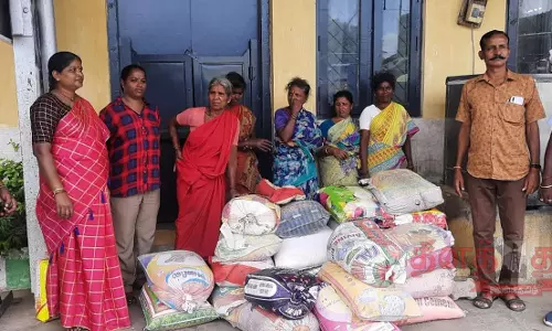 ரெயிலில் கடத்த முயன்ற 500 கிலோ ரேஷன் அரிசி பறிமுதல்