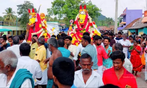 புரவி எடுப்பு விழா