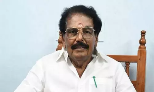 வடகிழக்கு பருவமழை: நடவடிக்கை மிகத் துரிதமாக இருக்கும் - அமைச்சர் கே.கே.எஸ். எஸ்.ஆர்.ராமச்சந்திரன் பேட்டி வடகிழக்கு பருவமழை: நடவடிக்கை மிகத் துரிதமாக இருக்கும் - அமைச்சர் கே.கே.எஸ். எஸ்.ஆர்.ராமச்சந்திரன் பேட்டி