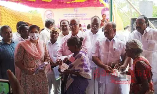 பயனாளிகளுக்கு நலத்திட்ட உதவிகள்