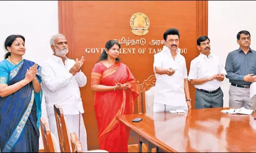 திருச்செந்தூர் முருகன் கோவிலில் ரூ.300 கோடியில் பணிகள்: முதல்-அமைச்சர் தொடங்கி வைத்தார்