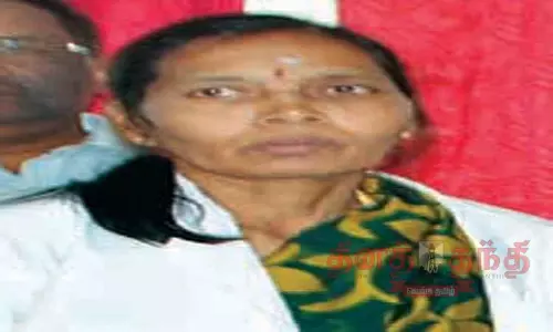 நிர்வாக ரீதியான புகார்கள் காரணமாக அரசு ஆஸ்பத்திரி கண்காணிப்பாளர் பணியிடை நீக்கம்