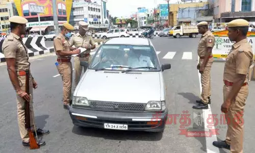 16 இடங்களில் பெட்ரோல் குண்டு வீசுவோம் என மிரட்டல் கடிதம்-பொள்ளாச்சியில் போலீசார் தீவிர வாகன சோதனை