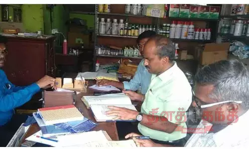 ரூ.9 லட்சம் மதிப்பிலான விதைகள் விற்பனை செய்ய தடை ரூ.9 லட்சம் மதிப்பிலான விதைகள் விற்பனை செய்ய தடை