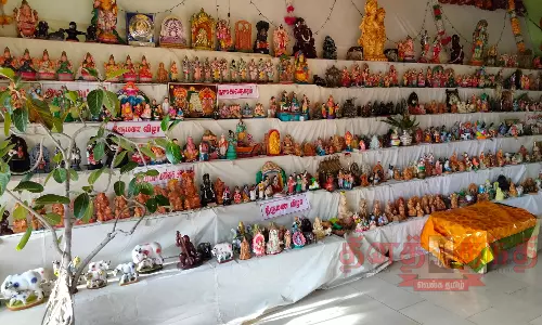 புதுமாரியம்மன் கோவிலில் நவராத்திரி விழா புதுமாரியம்மன் கோவிலில் நவராத்திரி விழா