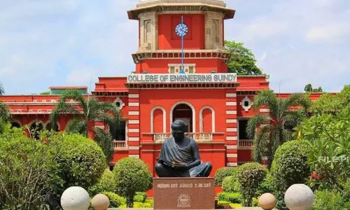 அண்ணா பல்கலை., பொறியியல் கல்லூரிகளுக்கு அக்.3-ம் தேதியும் விடுமுறை...!