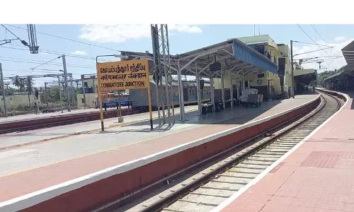 100 கிலோ மீட்டர் வேகத்தில் இயக்க அனுமதி:  பொள்ளாச்சி வழியாக இயக்கப்படும் ரெயில்களின் பயண நேரம் குறைந்தது-ரெயில்வே அதிகாரிகள் தகவல்