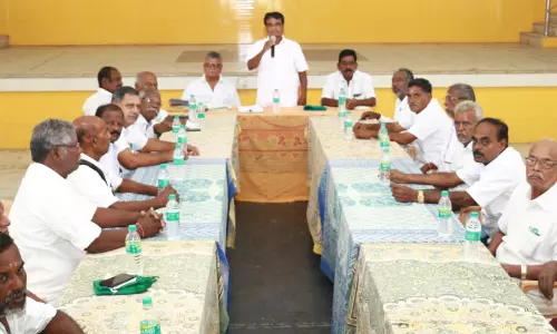 எல்லீஸ்சத்திரம், தளவானூர் அணைக்கட்டுகளை புதுப்பிக்க வேண்டும்