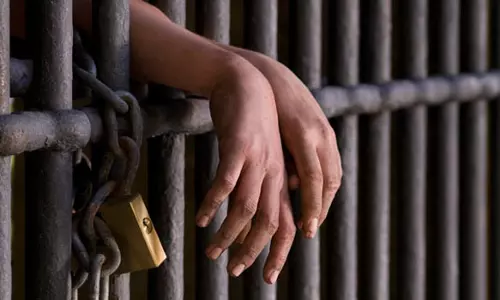 அக்காள் கணவரை கத்தியால் குத்திய  வாலிபருக்கு 7 ஆண்டு சிறை:   பெரியகுளம் கோர்ட்டு தீர்ப்பு