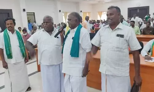 காஞ்சீபுரத்தில் விவசாயிகள் குறைதீர்க்கும் நாள் கூட்டத்தில் கூச்சல், குழப்பம்