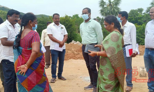 கந்திலி ஊராட்சியில் வளர்ச்சி பணிகளை திட்ட இயக்குனர் ஆய்வு கந்திலி ஊராட்சியில் வளர்ச்சி பணிகளை திட்ட இயக்குனர் ஆய்வு