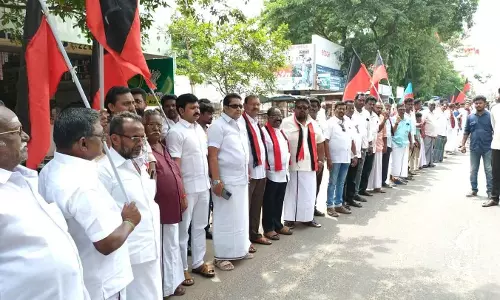 சமூக நல்லிணக்க மனித சங்கிலி