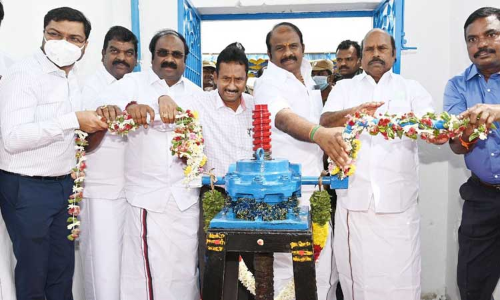 சம்பா சாகுபடிக்காக கோமுகி அணையில் இருந்து தண்ணீர் திறப்பு அமைச்சர் எ.வ. வேலு பங்கேற்பு சம்பா சாகுபடிக்காக கோமுகி அணையில் இருந்து தண்ணீர் திறப்பு அமைச்சர் எ.வ. வேலு பங்கேற்பு