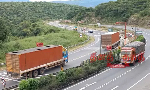 நாள்தோறும் விபத்து நடக்கும்  தொப்பூர் கணவாயில் சாலை கட்டமைப்பு மாற்றப்படுமா?   வாகன ஓட்டிகள் எதிர்பார்ப்பு