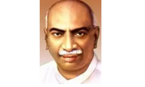 கம்பத்தில் காமராஜர் நினைவுதினம் அனுசரிப்பு கம்பத்தில் காமராஜர் நினைவுதினம் அனுசரிப்பு