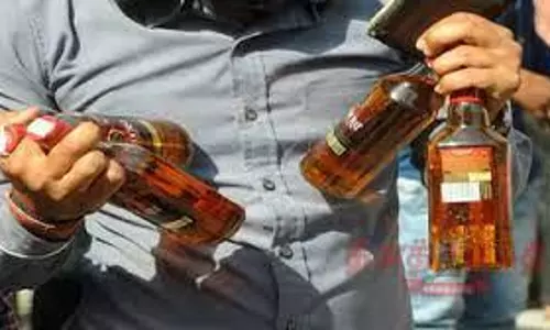 மது விற்ற 3 பேர் கைது