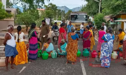 பொதுமக்கள் சாலை மறியல்