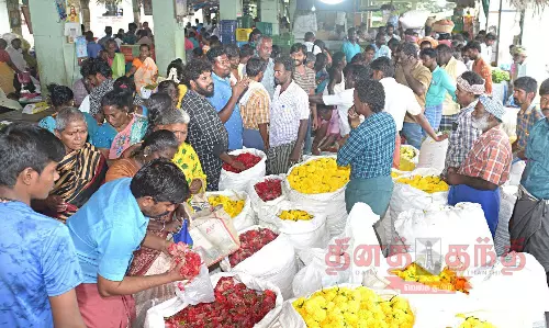 திண்டுக்கல்லில் பூஜை பொருட்கள் விற்பனை படுஜோர் திண்டுக்கல்லில் பூஜை பொருட்கள் விற்பனை படுஜோர்