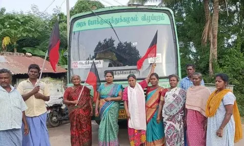 ஆதிச்சனூர் கிராமத்துக்கு பஸ் வசதி ஆதிச்சனூர் கிராமத்துக்கு பஸ் வசதி