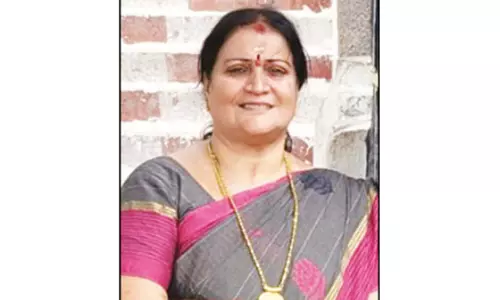 விவசாயியிடம் ரூ.10 ஆயிரம் லஞ்சம் வாங்கிய பெண் தாசில்தார் கைது