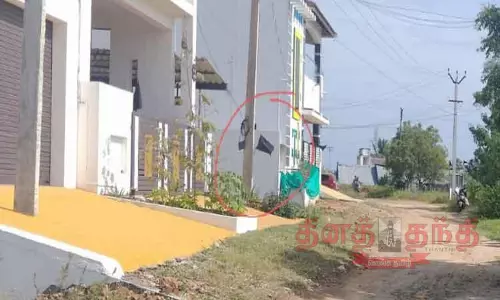 நசியனூர் அருகே அடிப்படை வசதிகள் கேட்டு   வீடுகளில் கருப்பு கொடி கட்டி போராட்டம்