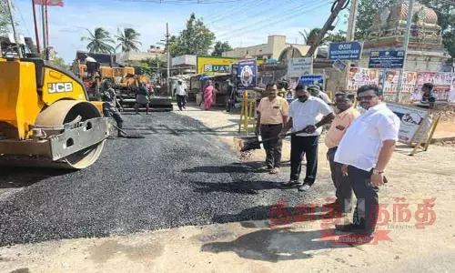 புதிய சாலை அமைக்கும் பணி புதிய சாலை அமைக்கும் பணி