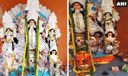 மே.வங்க அரசு கடந்த காலங்களில் தசரா விழாவின் போது மக்களின் உணர்வுகளை புண்படுத்தியுள்ளது - பாஜக மே.வங்க அரசு கடந்த காலங்களில் தசரா விழாவின் போது மக்களின் உணர்வுகளை புண்படுத்தியுள்ளது - பாஜக