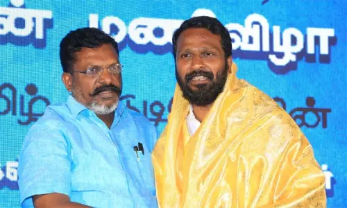 இயக்குனர் வெற்றிமாறன் பெரியாரின் பேரன் - திருமாவளவன்