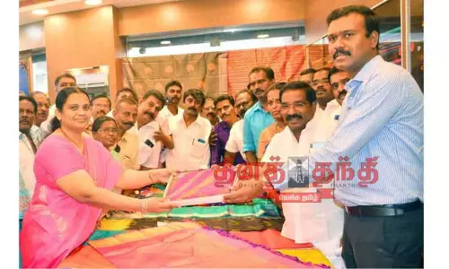 தீபாவளி சிறப்பு தள்ளுபடி விற்பனை