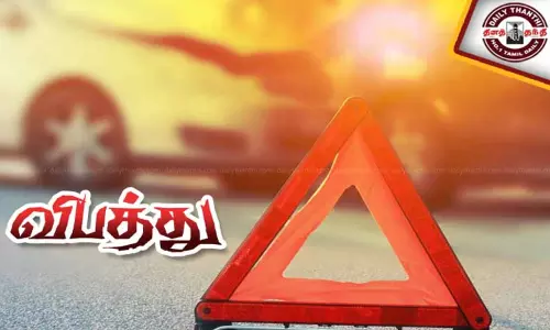 எர்ணாவூர் மேம்பாலத்தில்  தடுப்பு சுவரில் மோட்டார் சைக்கிள் மோதி பள்ளி மாணவர் பலி